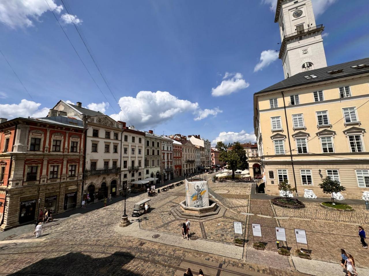 Апартаменти На Площі Ринок, 20 Leópolis Exterior foto